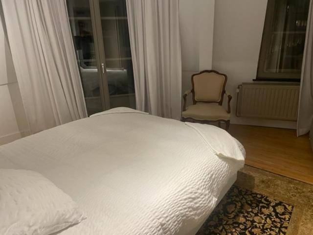 Duplex Dernier Etage Avec Terasse A Deux Pas De La Grand Place 브뤼셀 외부 사진